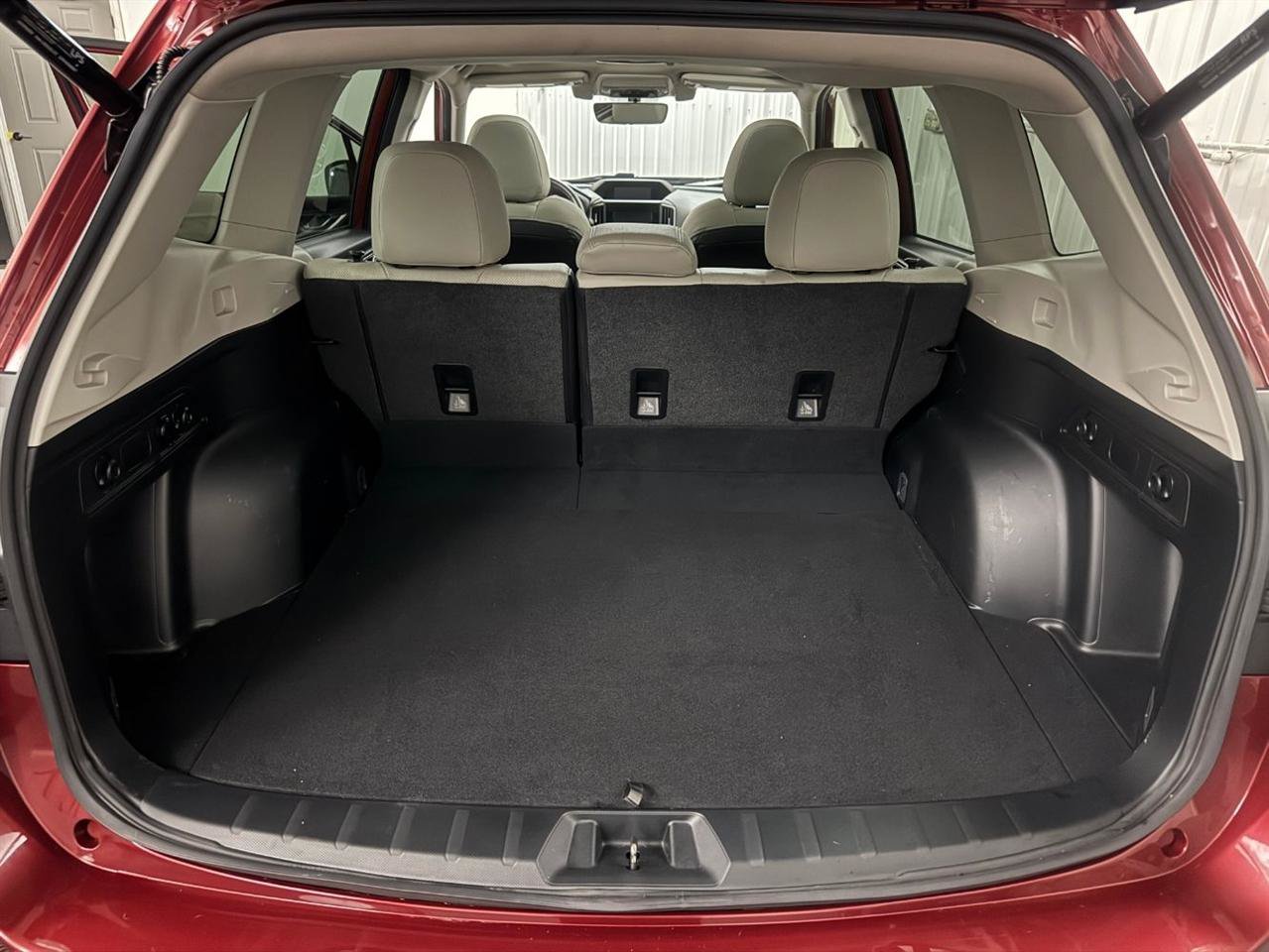 Used 2020 Subaru Forester Premium AWD/4WD image 9