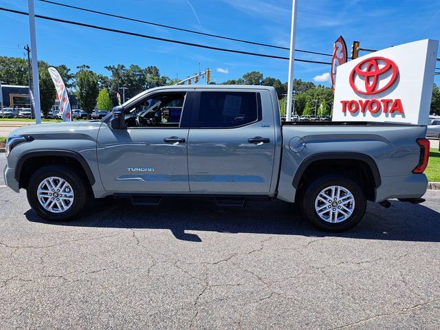 Used 2026 Toyota Tundra SR5 w/ SR5 Convenience Package AWD/4WD image 12