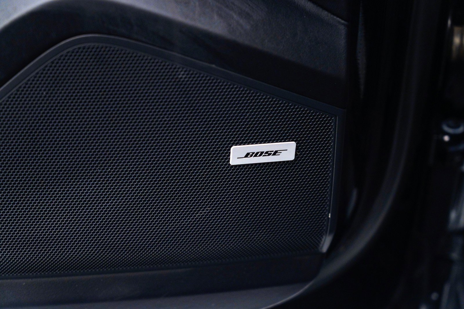 Used 2021 Porsche Cayenne S image 24