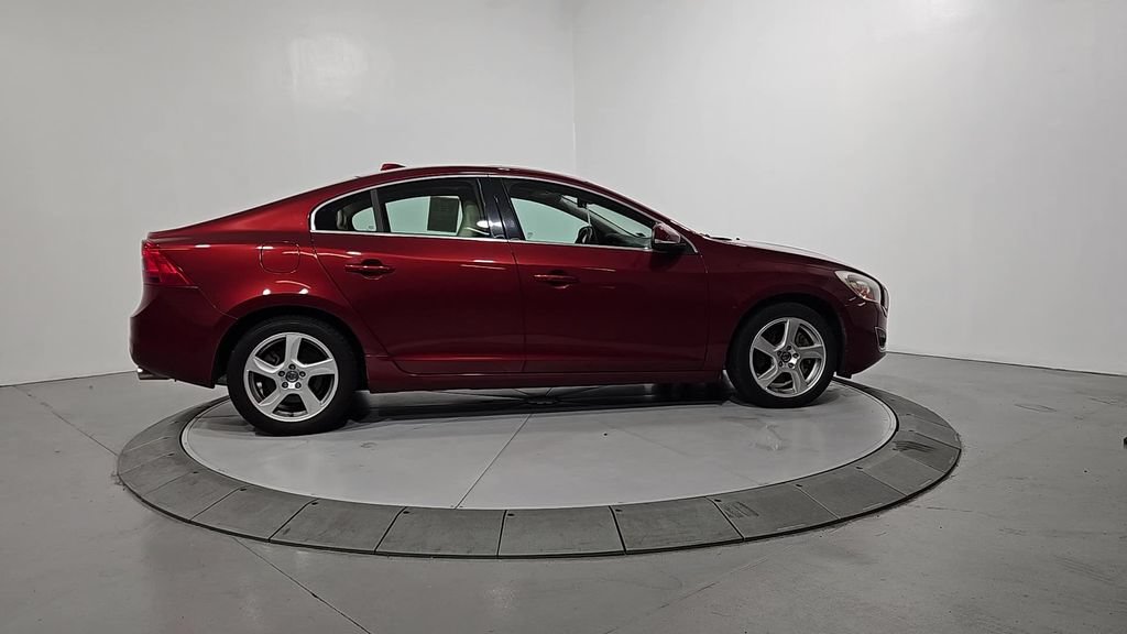 Used 2013 Volvo S60 T5 AWD/4WD image 6