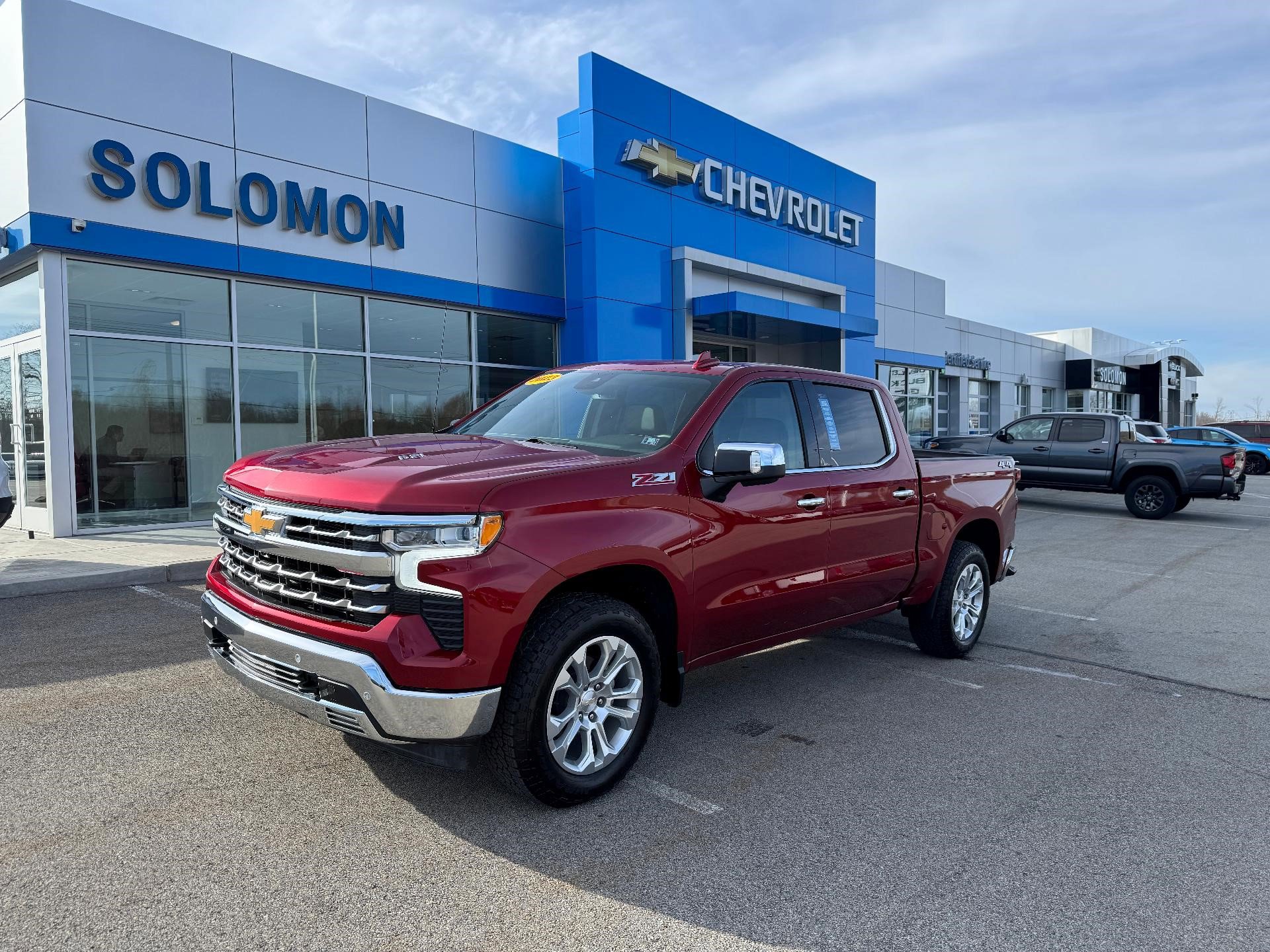 Certified 2023 Chevrolet Silverado 1500 LTZ w/ Z71 Off-Road Package image 1