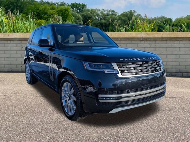 New 2026 Land Rover Range Rover SE image 3