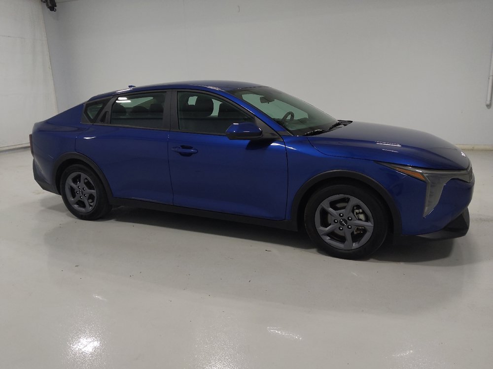 Used 2025 Kia K4 FWD image 11