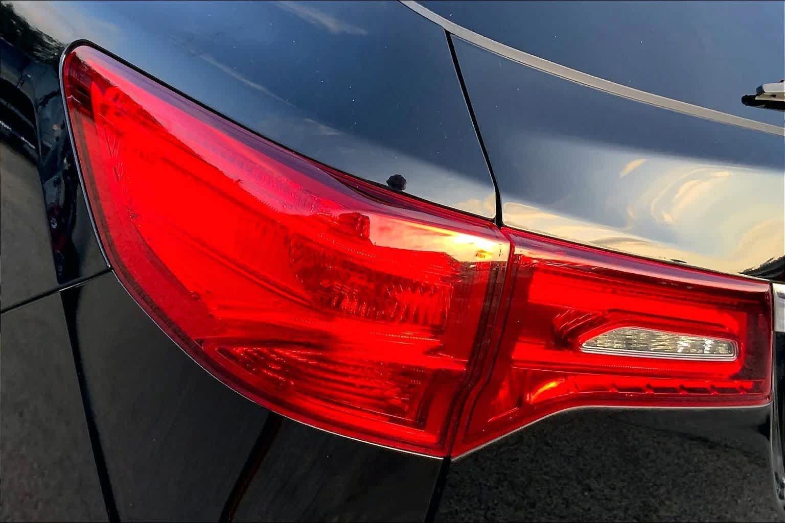 Used 2016 Acura MDX SH-AWD w/ Technology Package image 28
