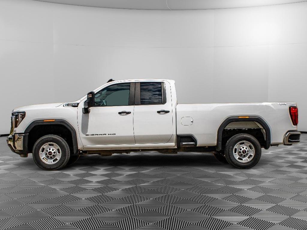 Used 2024 GMC Sierra 2500 Pro w/ Convenience Package AWD/4WD image 4