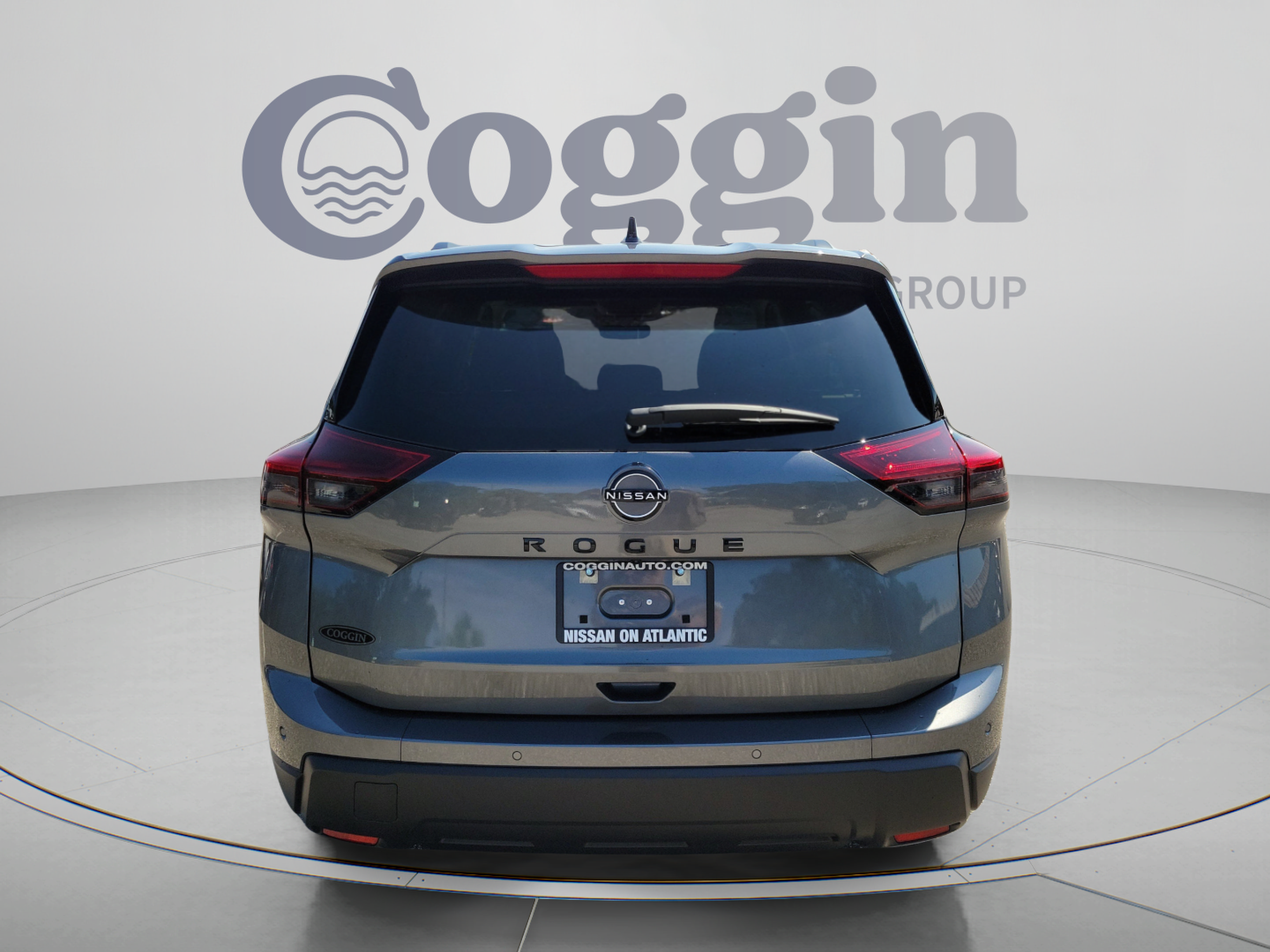 New 2026 Nissan Rogue Dark Armor FWD image 4