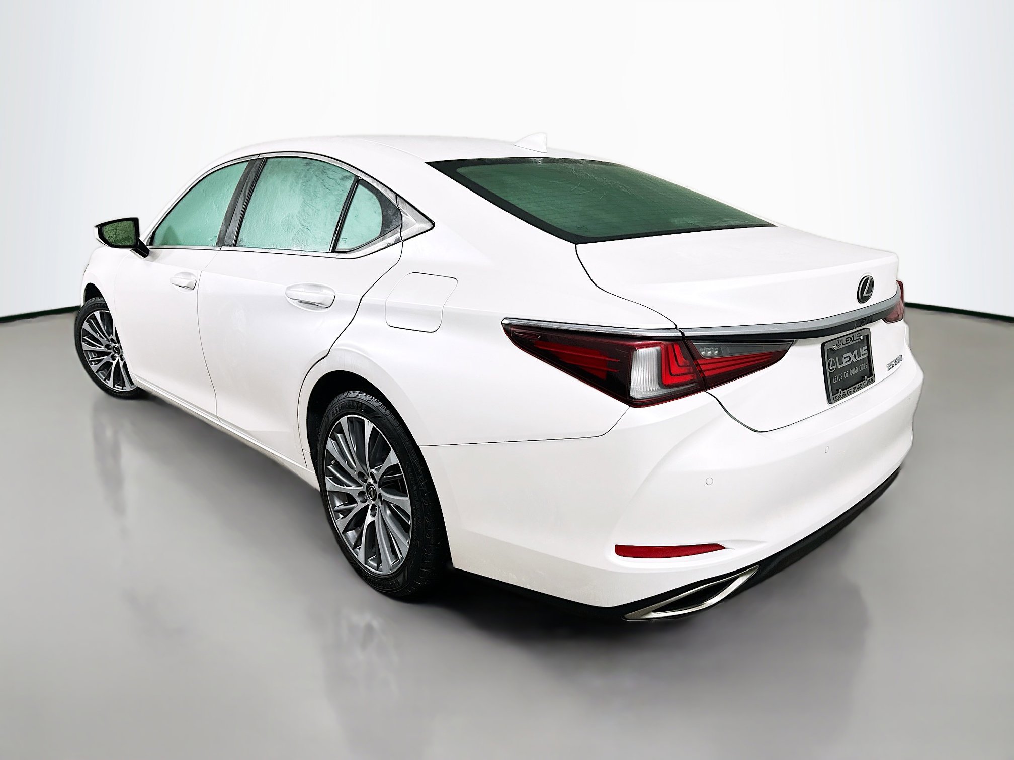 Used 2019 Lexus ES 350 w/ Premium Package FWD image 5