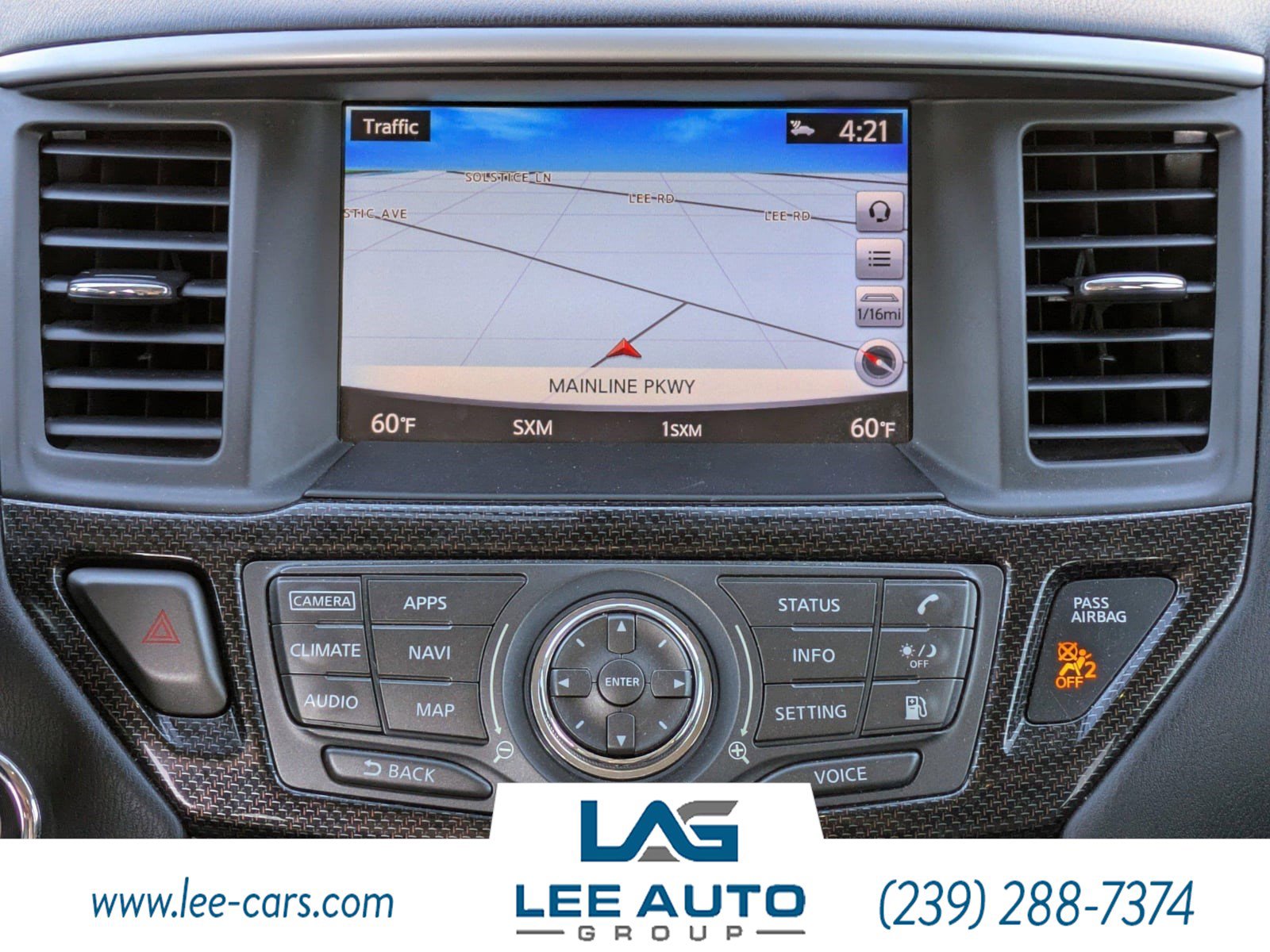 Used 2019 Nissan Pathfinder SL image 17