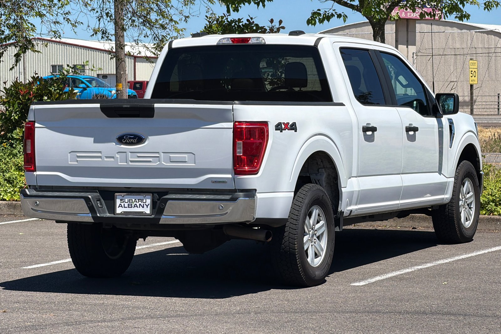 Used 2023 Ford F150 XLT AWD/4WD image 4