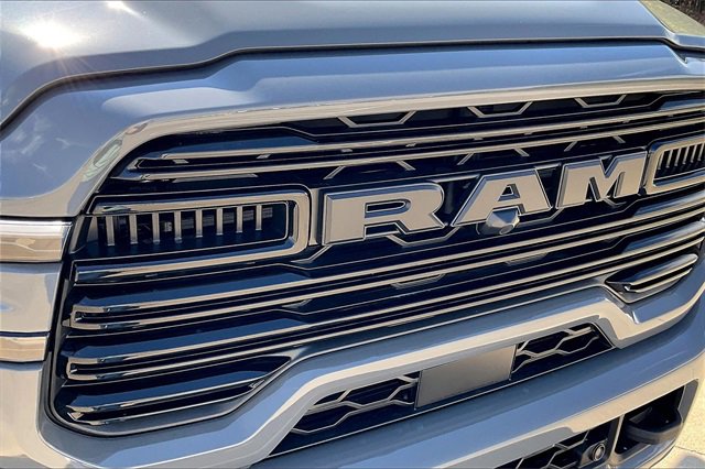 New 2026 RAM 2500 Laramie w/ Night Edition image 32