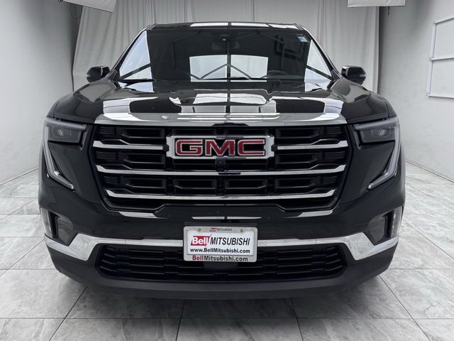 Used 2024 GMC Acadia Elevation image 3