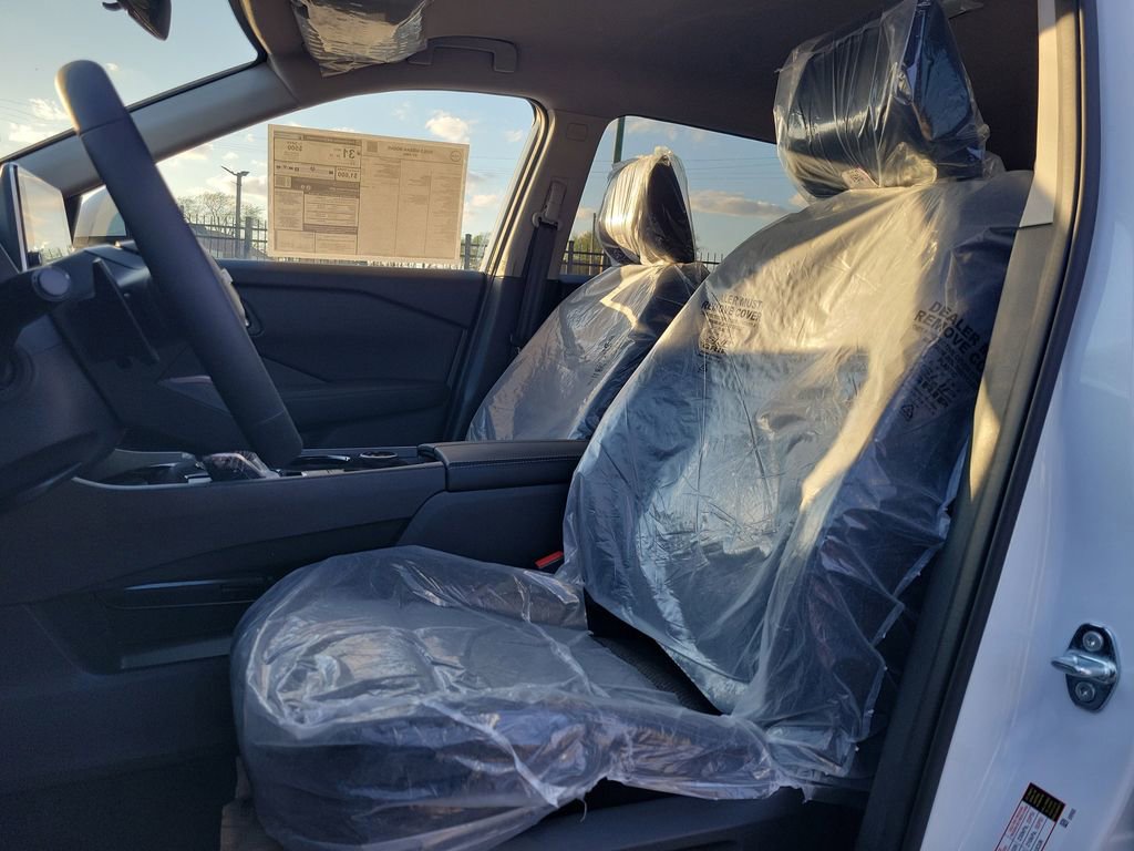 New 2026 Nissan Rogue SV AWD/4WD image 20