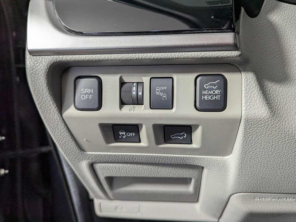 Used 2018 Subaru Forester 2.5i Limited AWD/4WD image 34