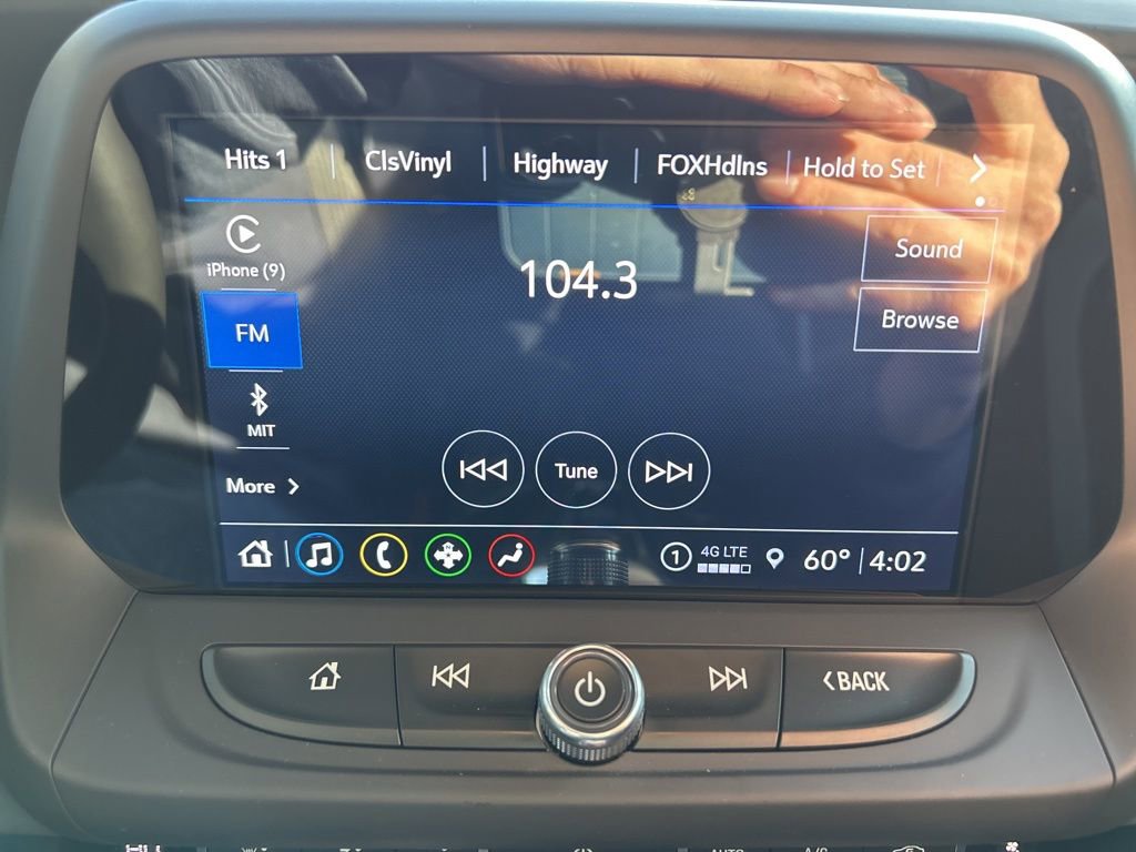 Used 2023 Chevrolet Camaro LT w/ Technology Package image 28