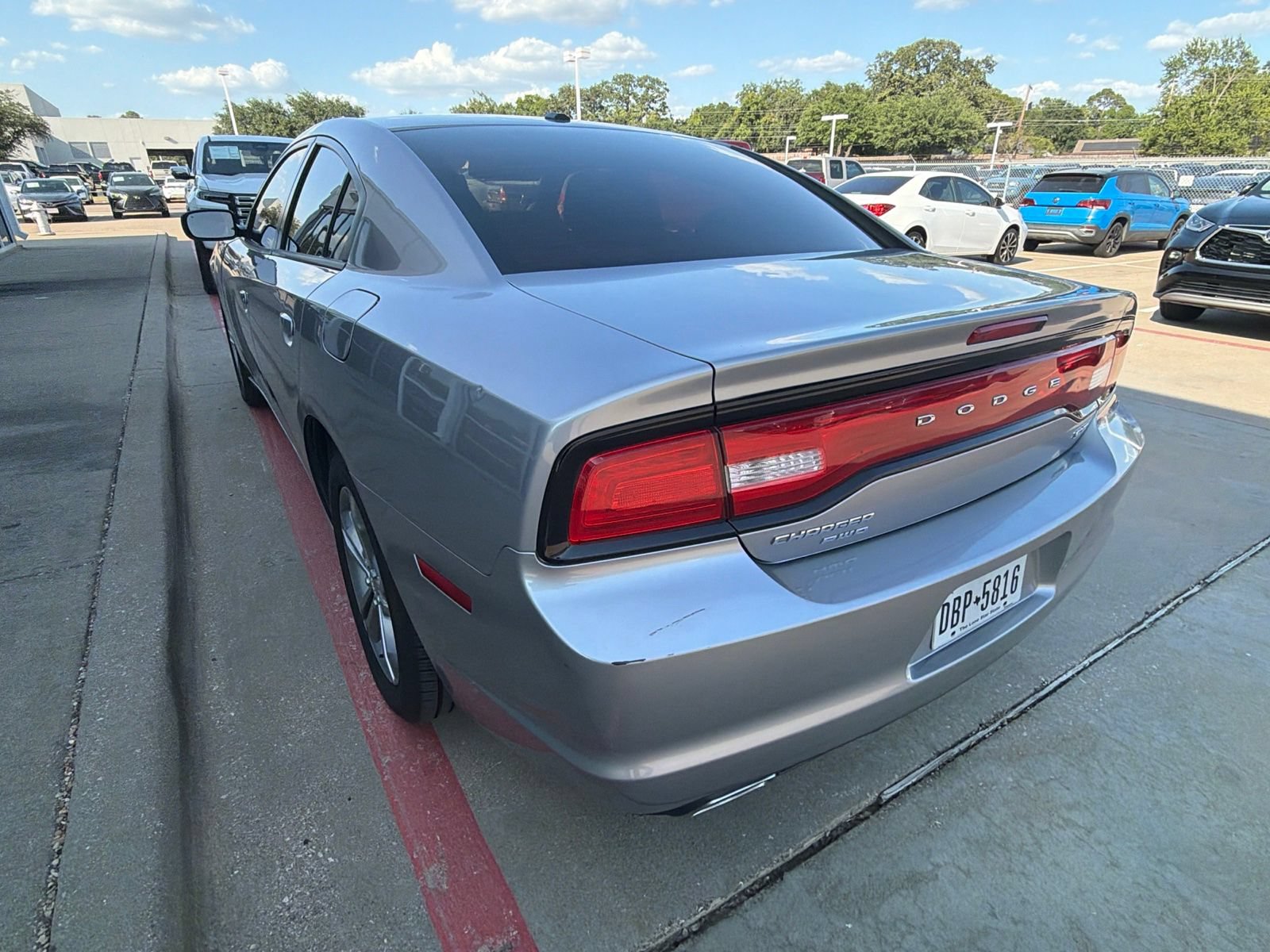 Used 2014 Dodge Charger SXT AWD/4WD image 6