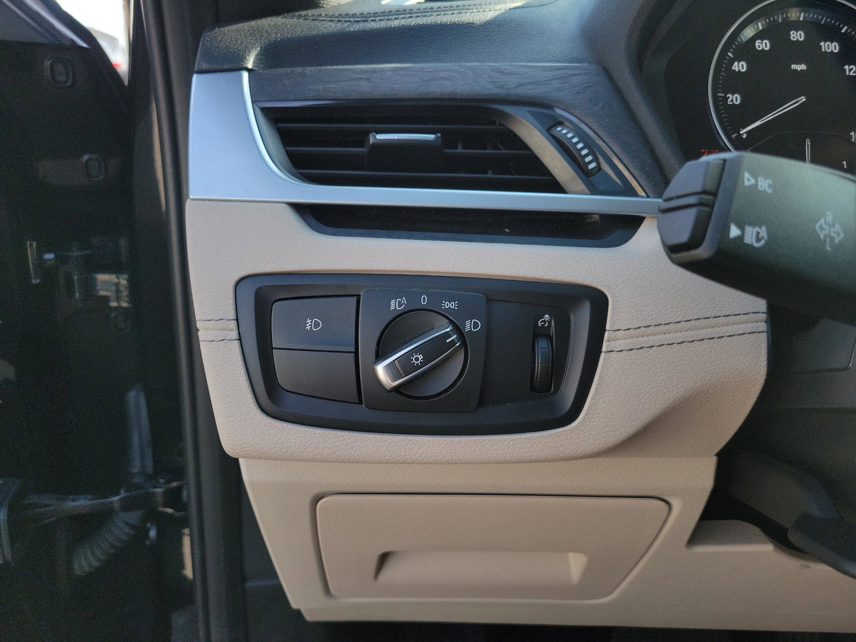 Used 2020 BMW X2 sDrive28i w/ Convenience Package image 28