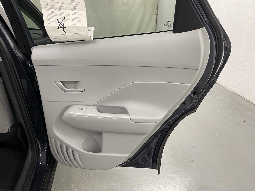 Used 2024 Hyundai Kona SEL image 13