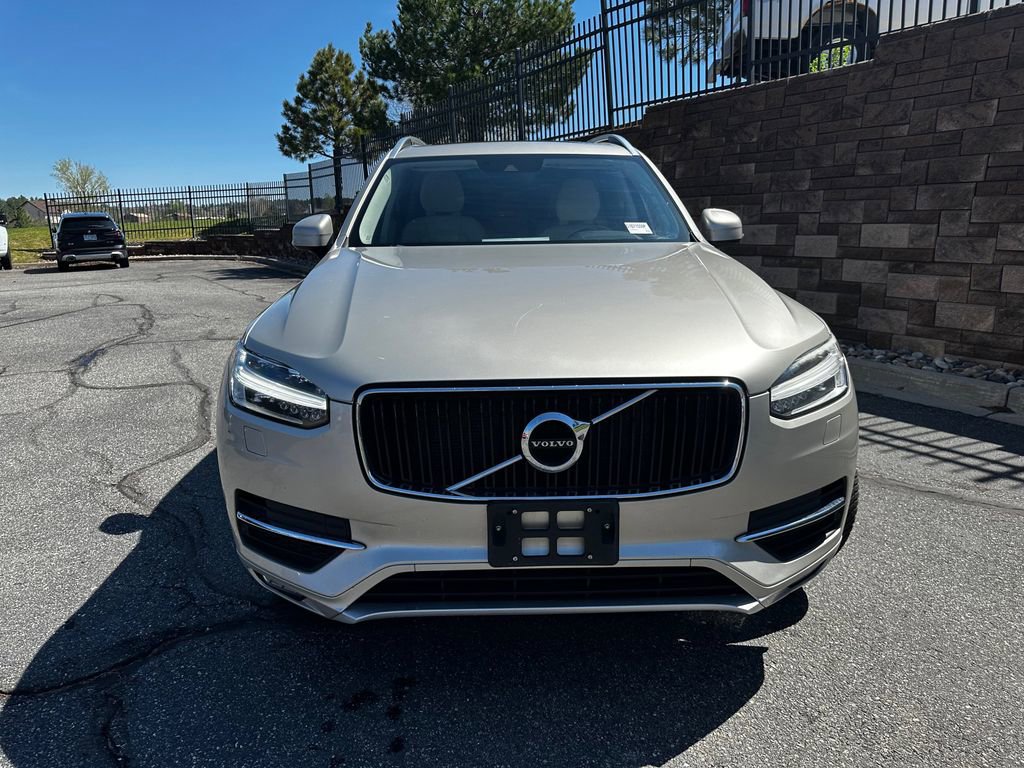 Used 2016 Volvo XC90 T6 Momentum w/ Momentum Plus Package image 3