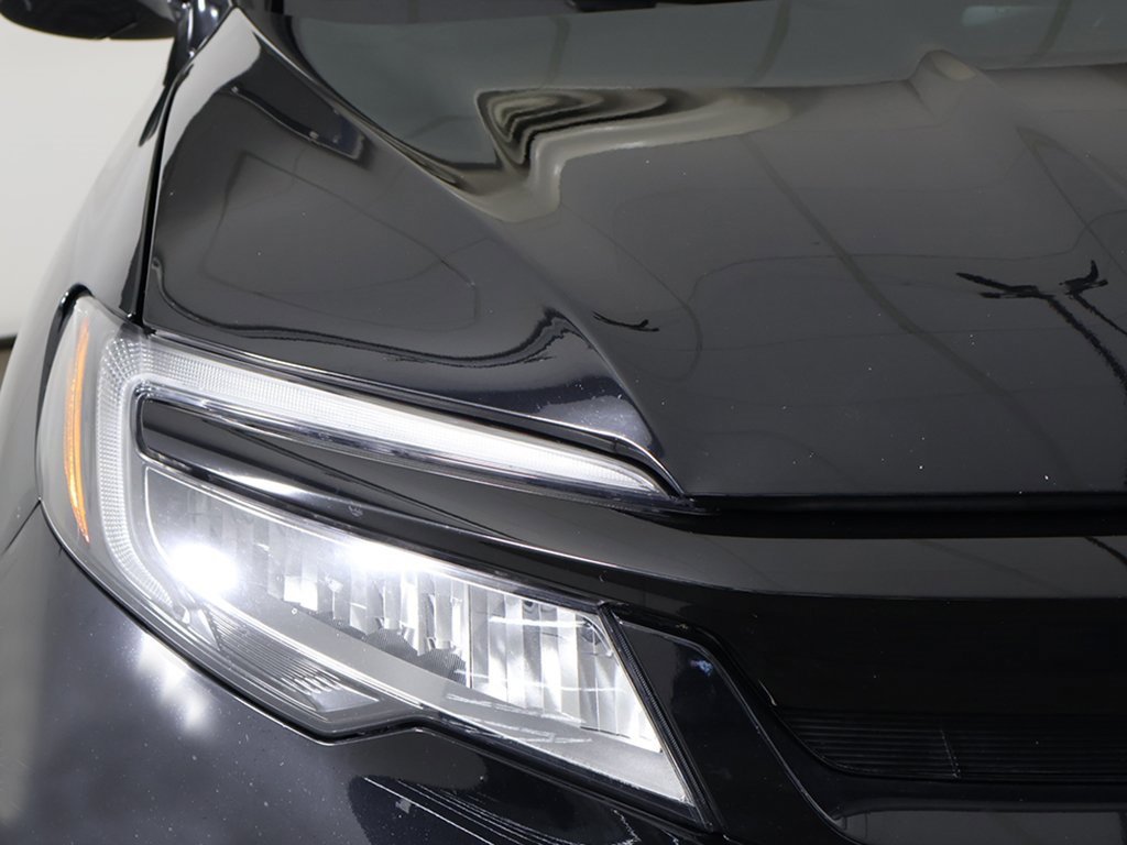 Used 2022 Honda Pilot Black Edition image 18
