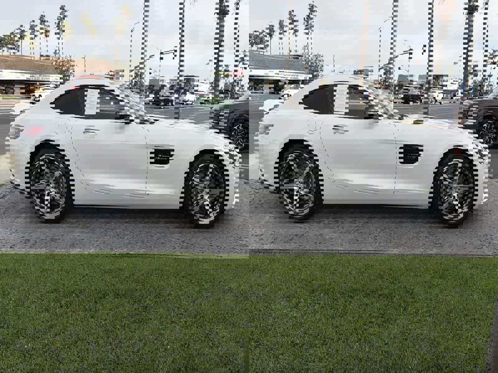 Used 2017 Mercedes-Benz AMG GT Coupe image 6