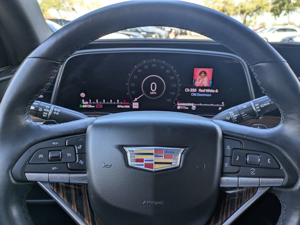 Used 2021 Cadillac Escalade ESV Premium Luxury w/ LPO, Radiant Package image 35