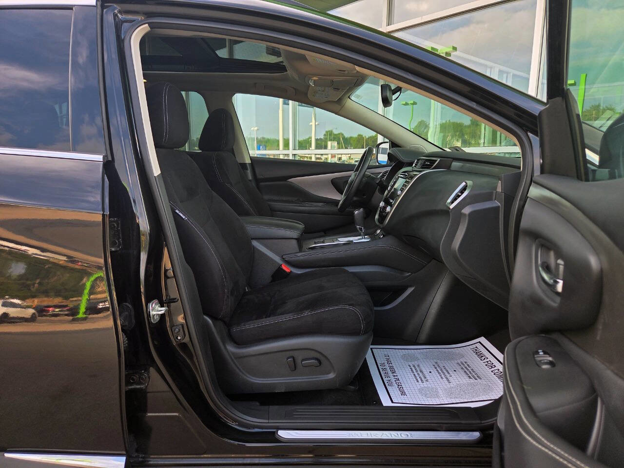 Used 2019 Nissan Murano SV w/ Premium Package image 20