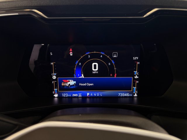 Used 2023 Chevrolet Colorado Z71 w/ Z71 Convenience Package 2 AWD/4WD image 10