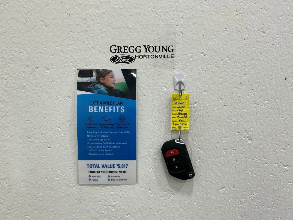 Used 2022 Jeep Wrangler Unlimited Sport image 33