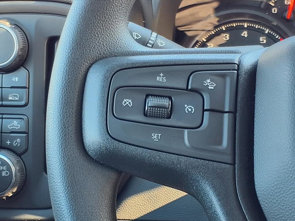 New 2026 Chevrolet Silverado 1500 W/T w/ WT Value Package image 17