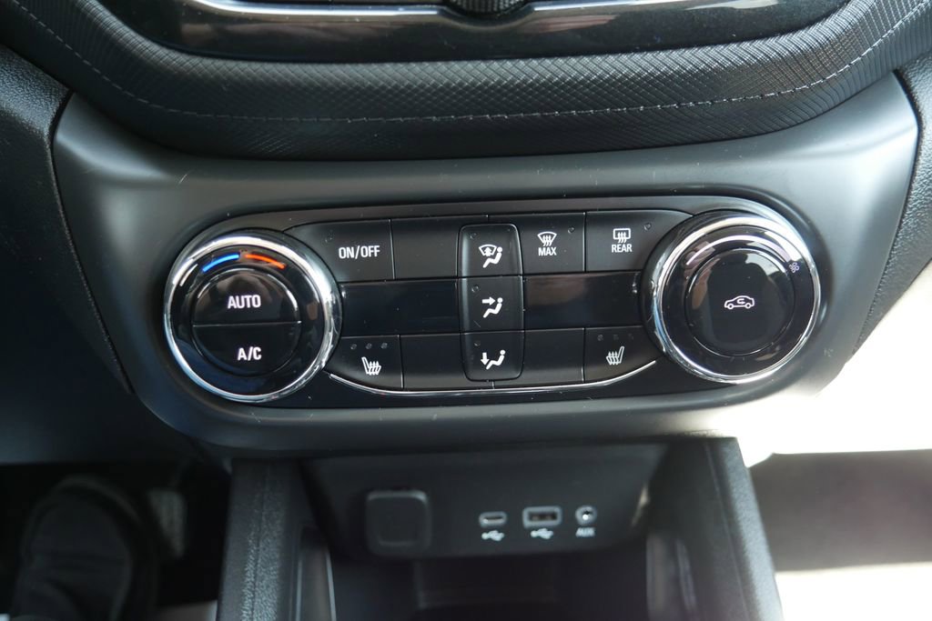 Used 2023 Chevrolet TrailBlazer LT w/ Convenience Package image 17