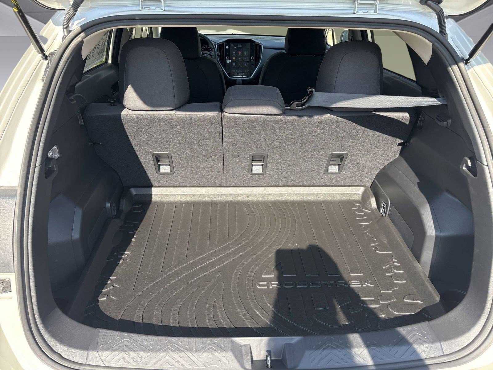 Used 2025 Subaru Crosstrek 2.0i Premium image 23