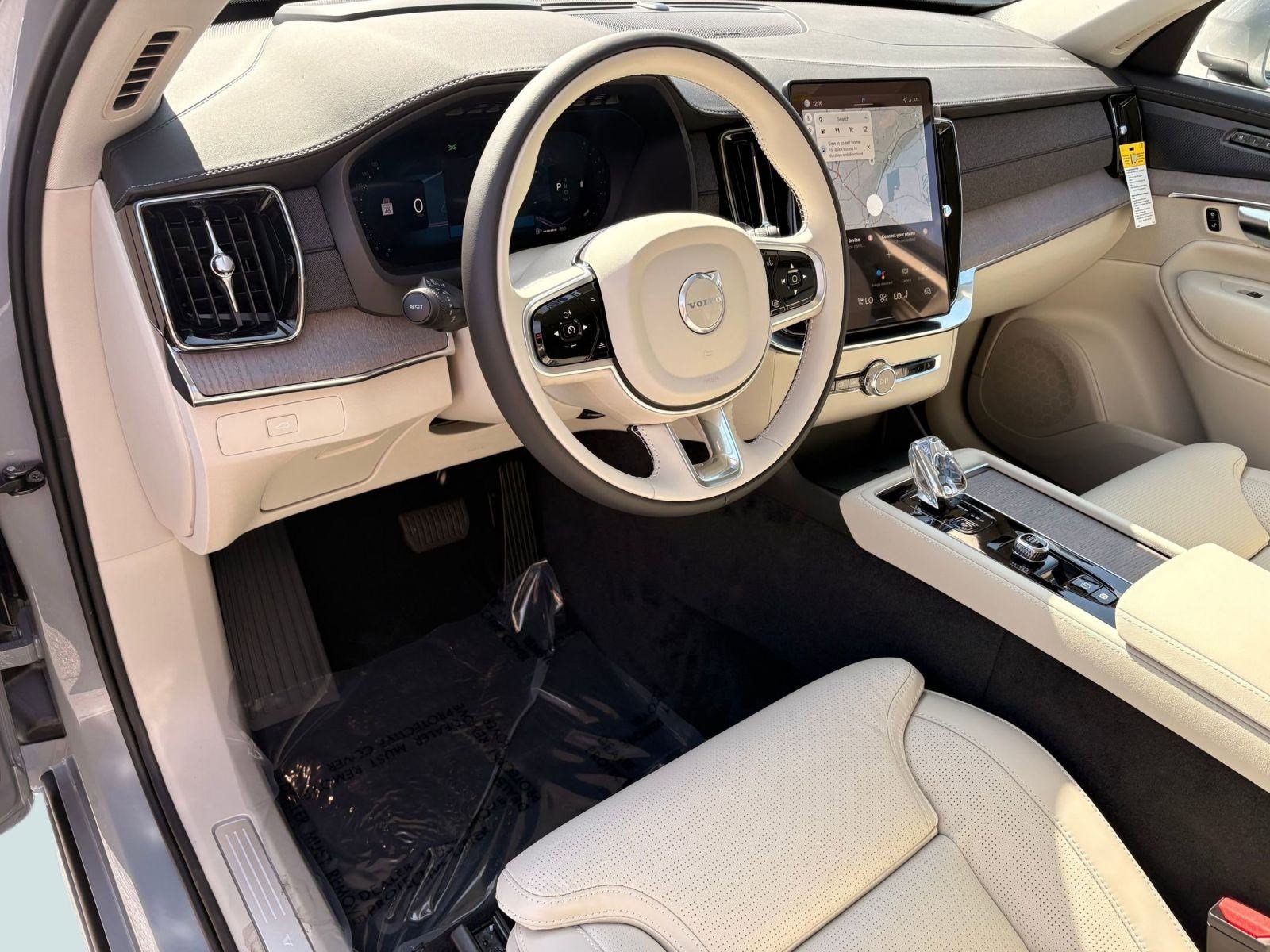 New 2026 Volvo XC90 B6 Ultra w/ Protection Package AWD/4WD image 4