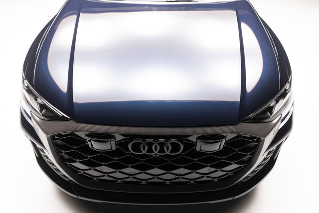 Used 2025 Audi RS Q8 performance image 32