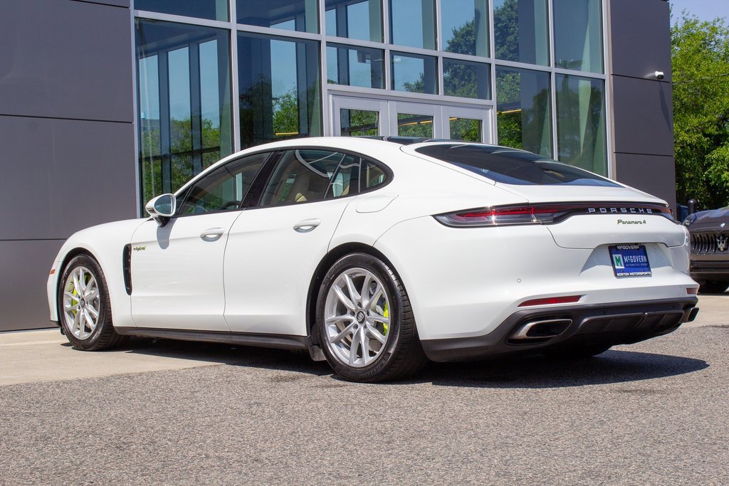Used 2022 Porsche Panamera 4 w/ Premium Package image 8