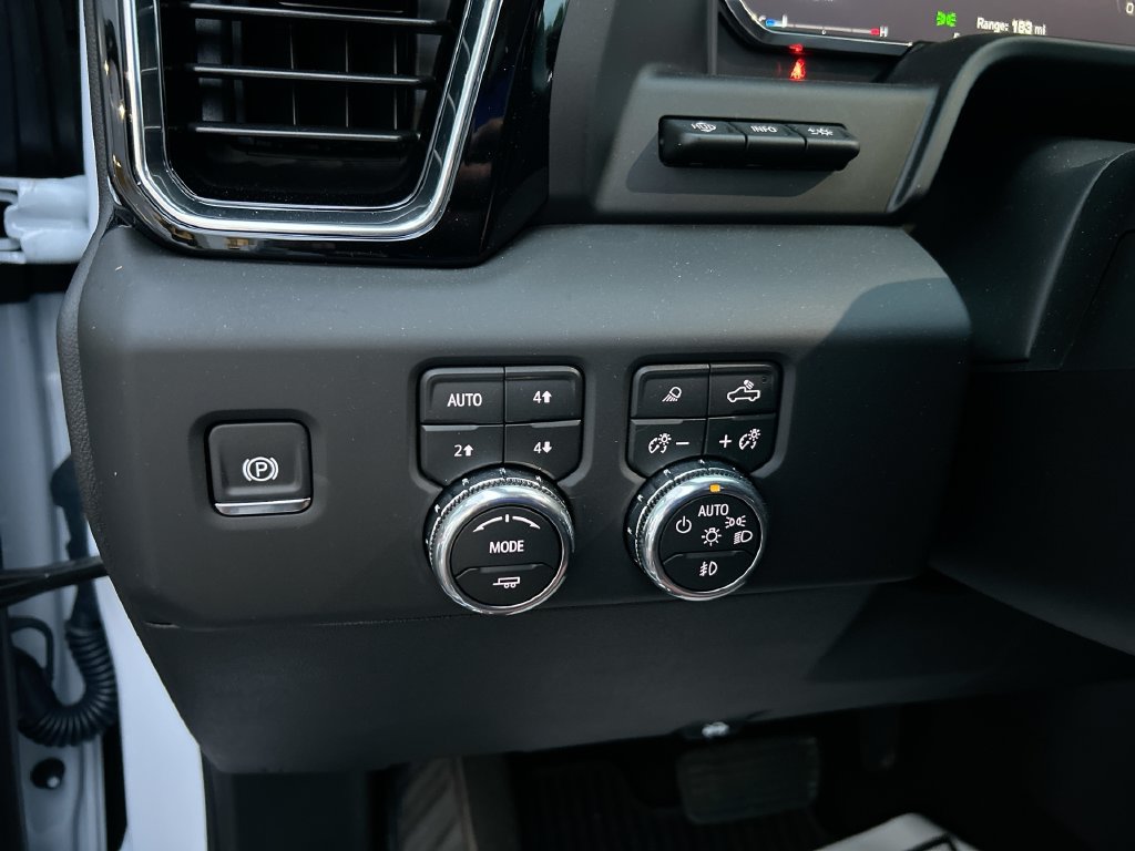 Used 2026 GMC Sierra 1500 Denali Ultimate AWD/4WD image 22