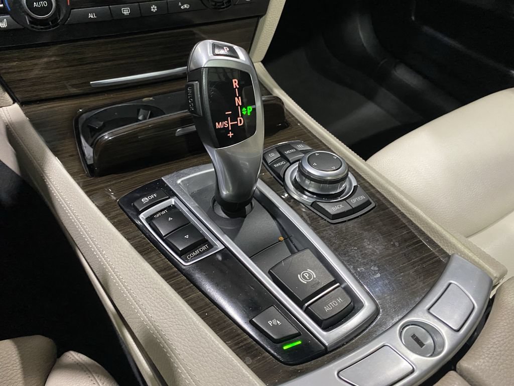 Used 2011 BMW 740Li RWD image 14