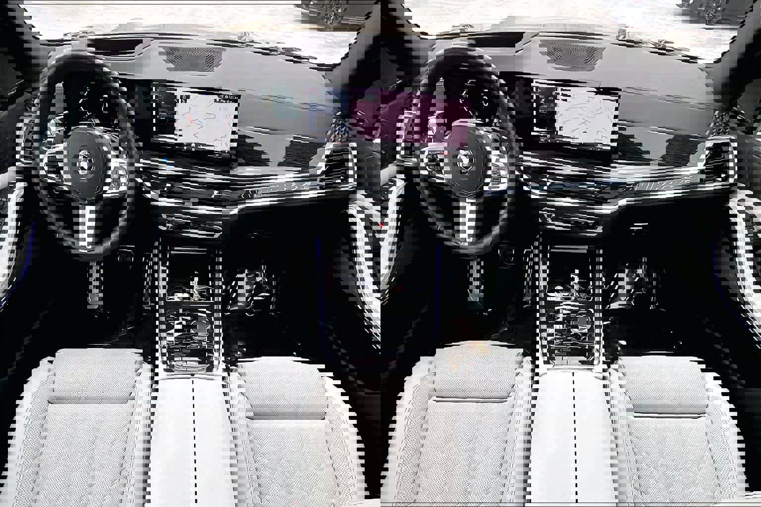 Used 2024 BMW X5 xDrive40i w/ M Sport Package image 15