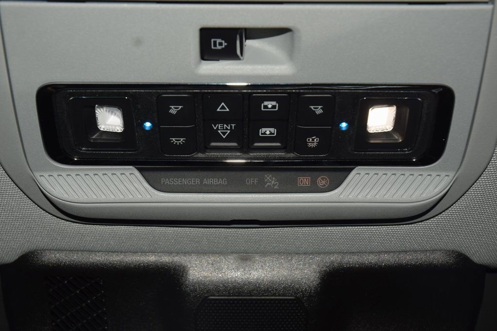 Used 2026 Ford F250 Lariat w/ Black Appearance Package image 46