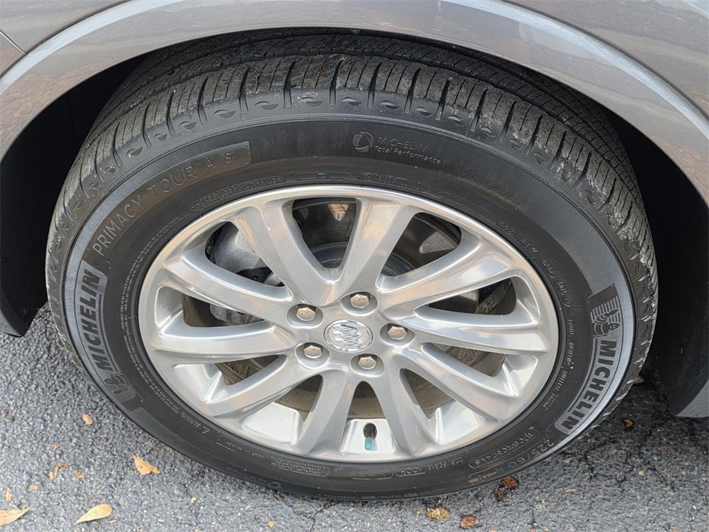 Used 2020 Buick Envision Essence image 34