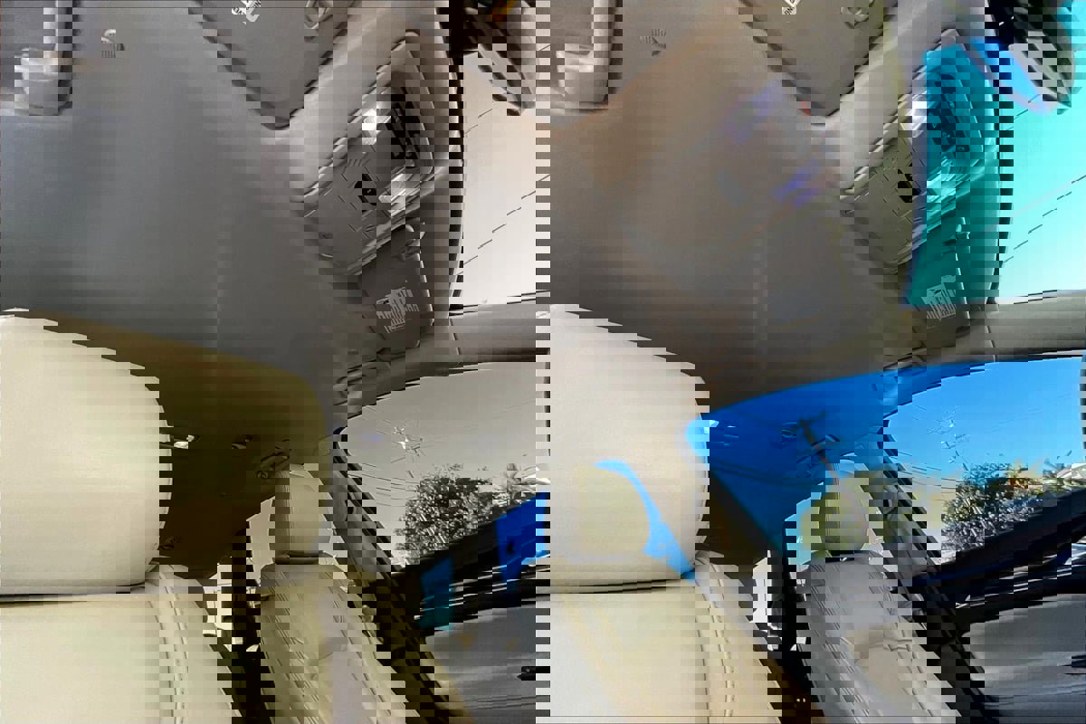 Used 2019 Buick Enclave Essence image 22