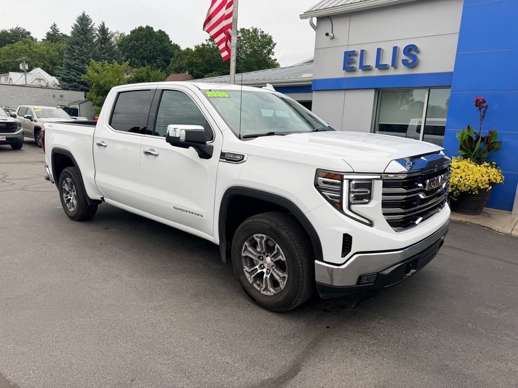 Used 2026 GMC Sierra 1500 SLT AWD/4WD image 3