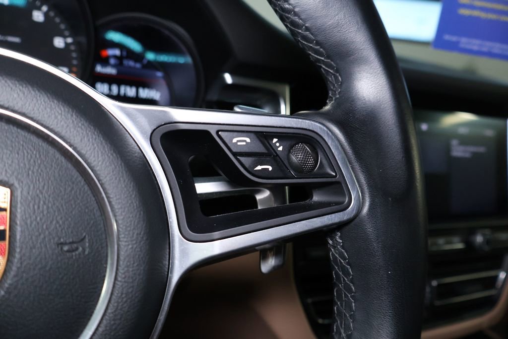Used 2019 Porsche Macan image 22