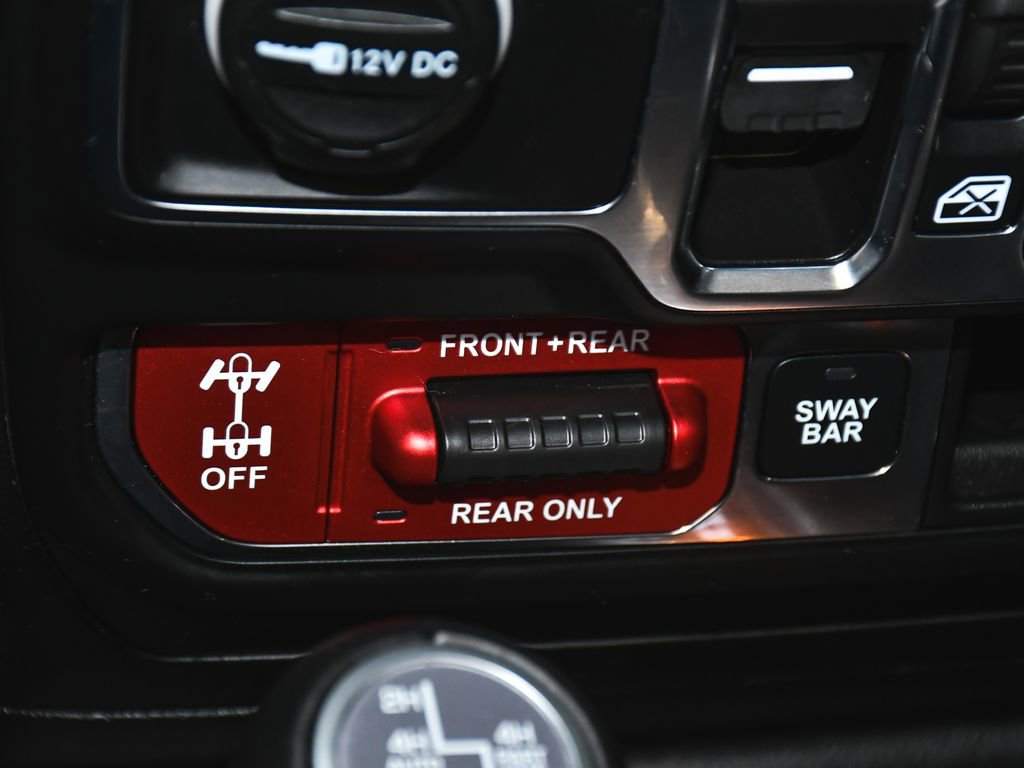 Used 2023 Jeep Wrangler Unlimited Rubicon 4xe w/ Cold Weather Group AWD/4WD image 33