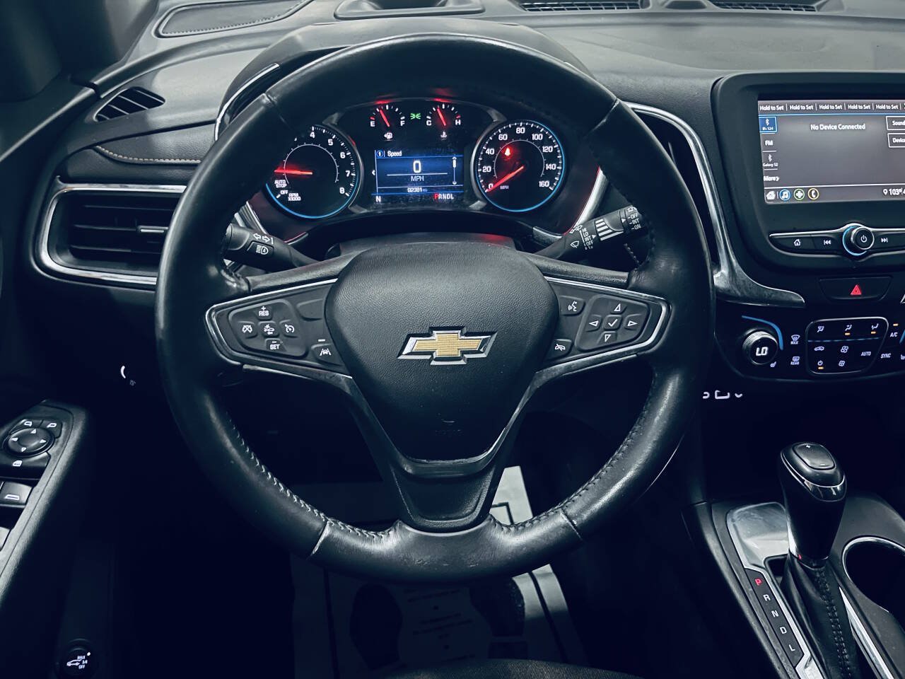 Used 2019 Chevrolet Equinox LT w/ Driver Convenience Package FWD image 26