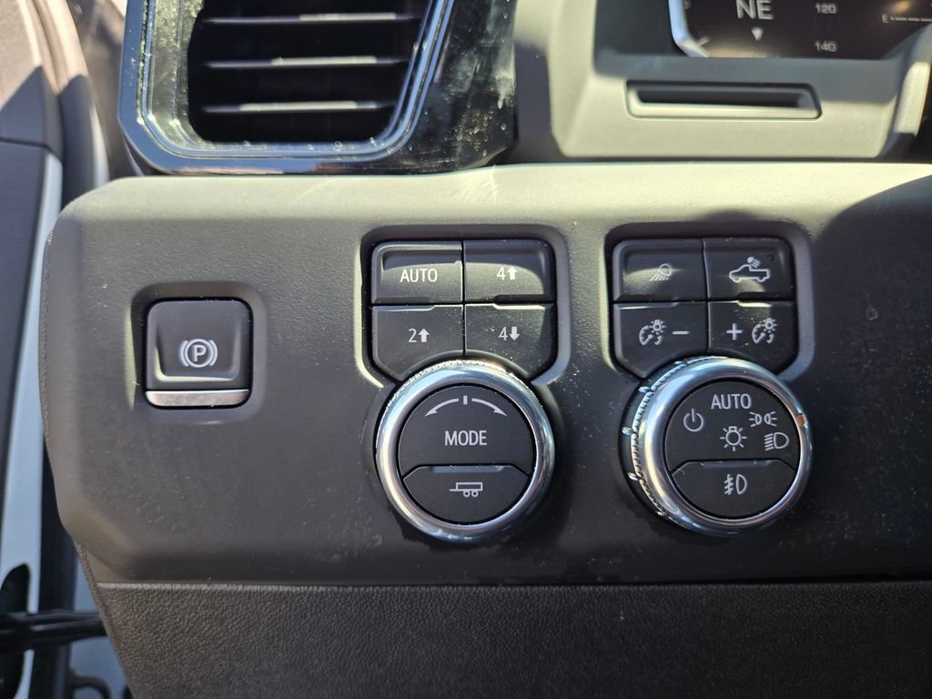 Used 2026 GMC Sierra 2500 AT4 AWD/4WD image 22