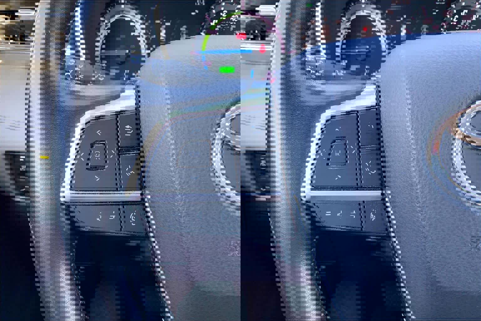 Used 2020 Toyota Highlander Platinum AWD/4WD image 24