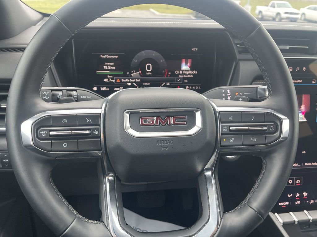 Used 2025 GMC Terrain Elevation image 18