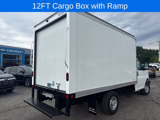 New 2026 Chevrolet Express 3500 w/ Power Convenience Package RWD image 3