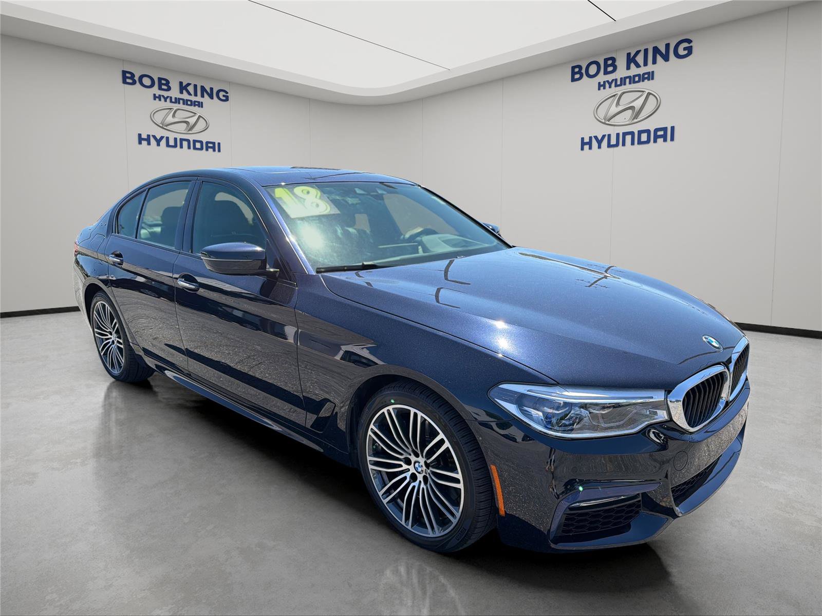 Used 2018 BMW 530e xDrive w/ M Sport Package 2 AWD/4WD image 7