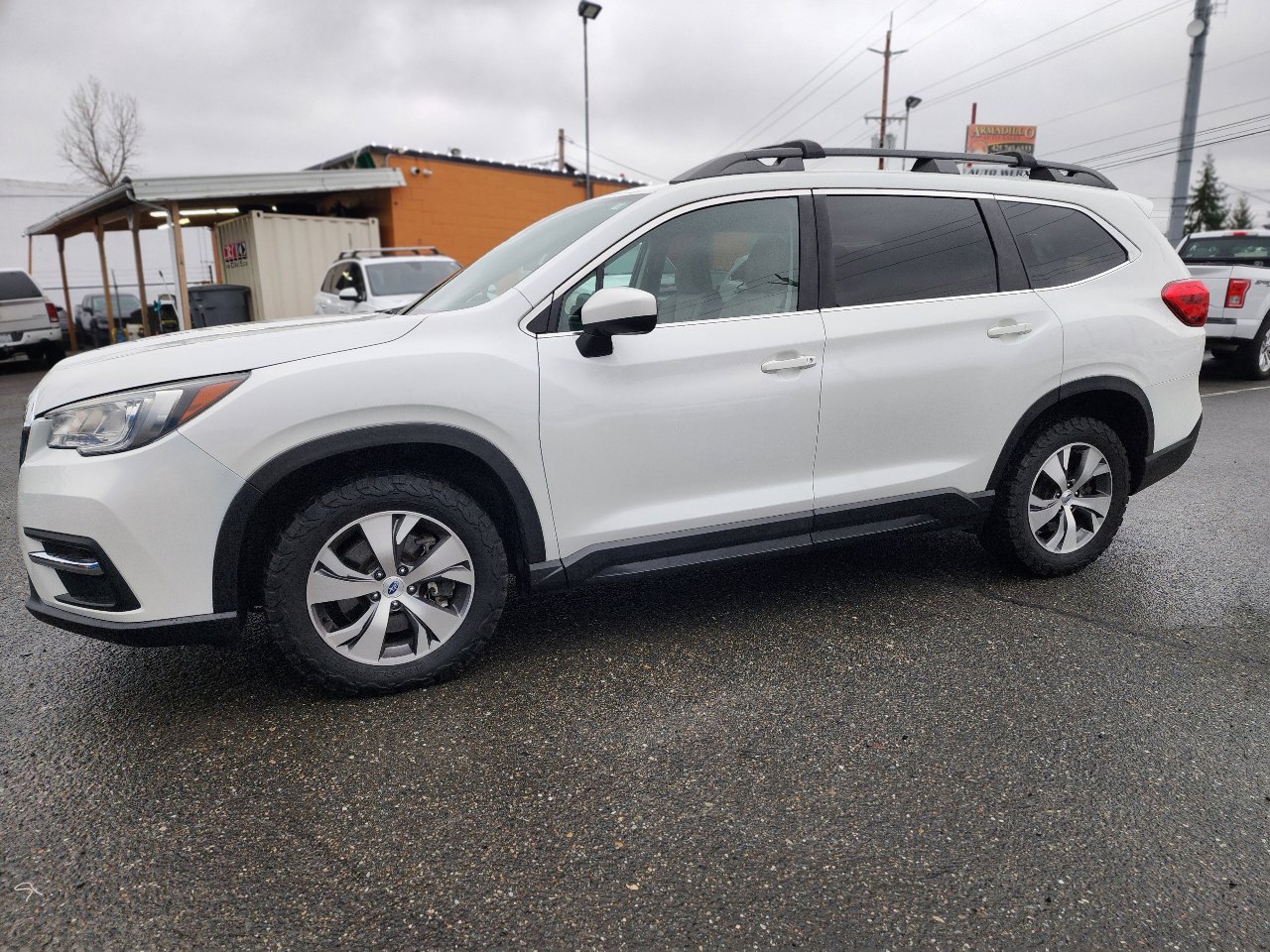 Used 2019 Subaru Ascent Premium image 11